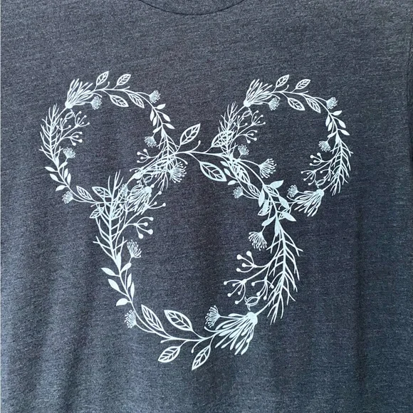 Mickey Mouse Head T-shirt - Picture 3 of 6